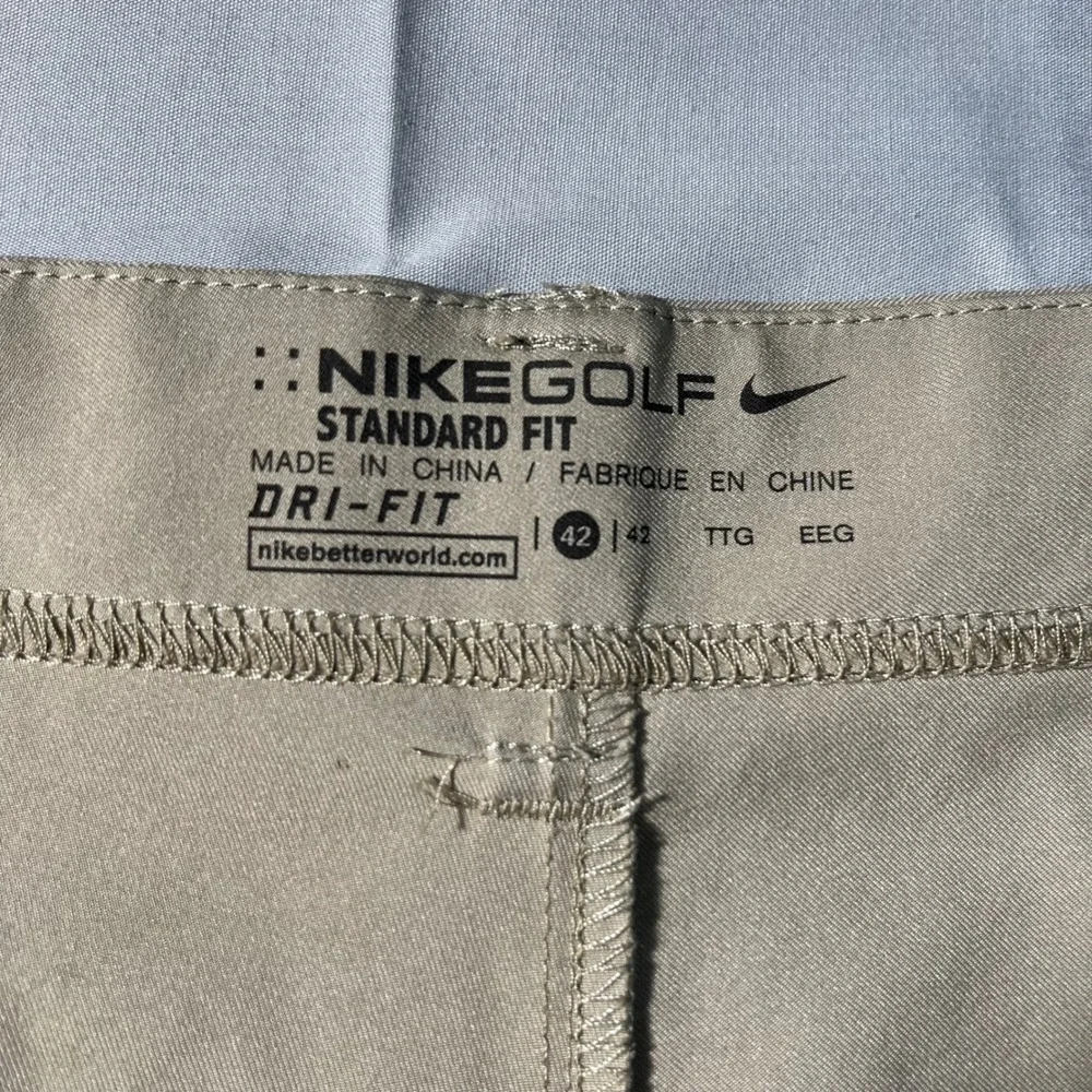 Nike Golf Shorts Standard Fit Mens 42 Tan Dri-FIT Athleisure Sporty